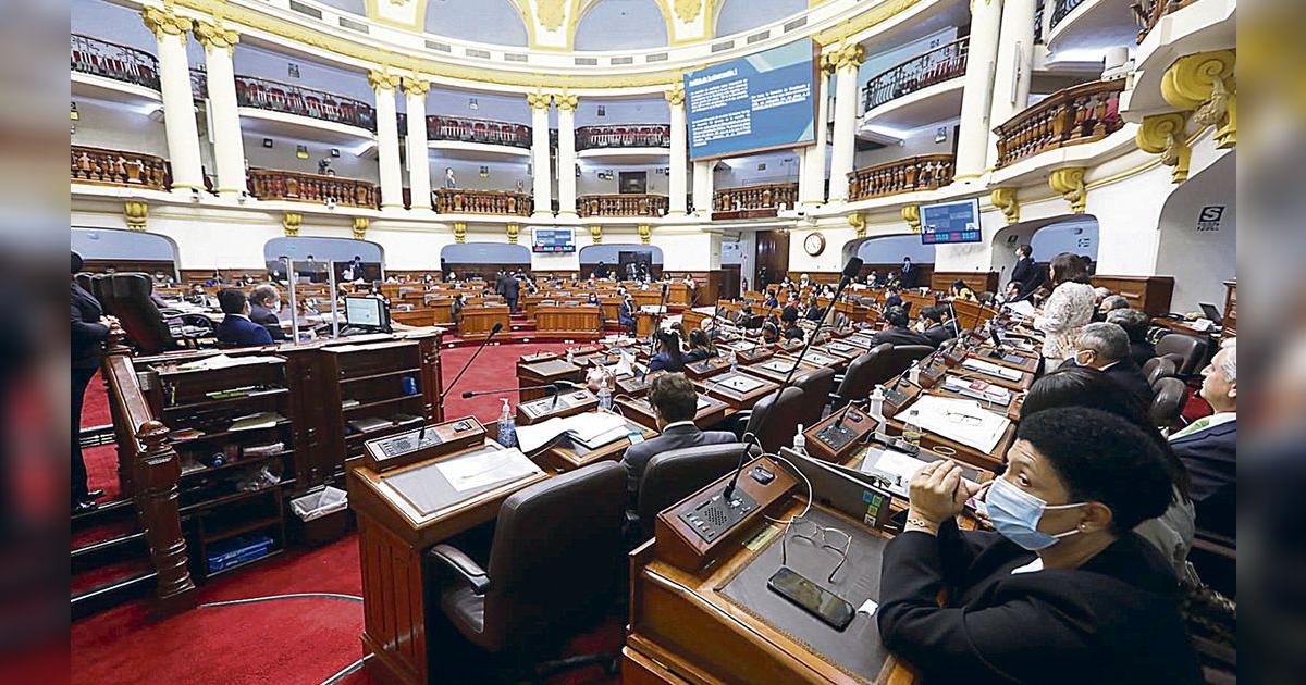 Congreso aprobó por insistencia ley que regula la cuestión de confianza