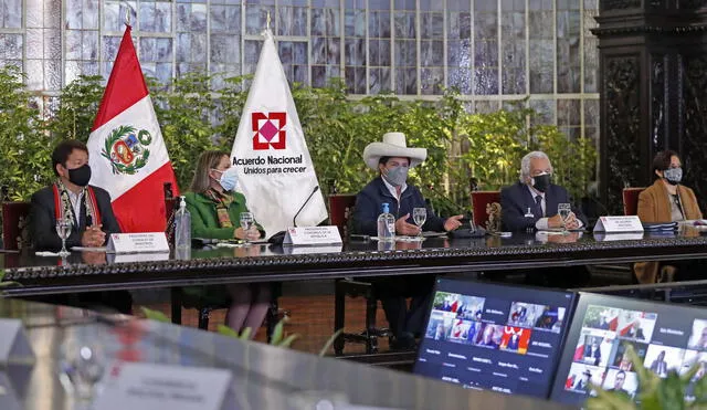 Presidente Castillo lideró la sesión del Foro del Acuerdo Nacional Presidente Castillo lideró la sesión del Foro del Acuerdo Nacional