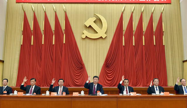 Los 7 miembros principales del Partico Comunista de China en Pekín - 2016.