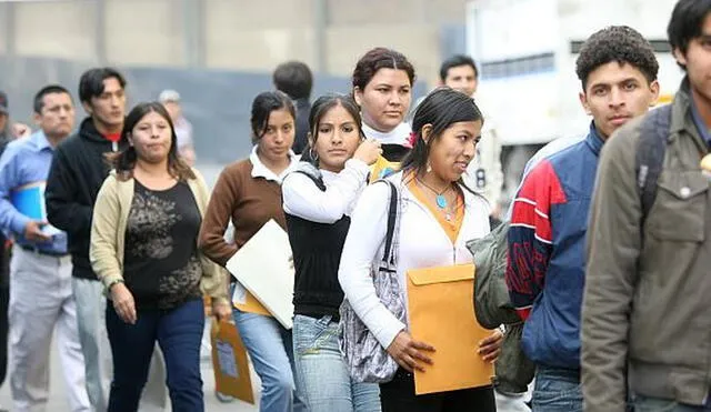 El proyecto de ley de Fuerza Popular busca reconocer el tiempo de servicios de los estudiantes como experiencia laboral