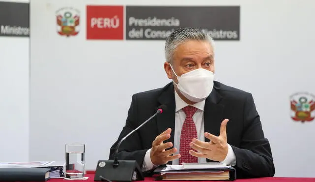 Ministro de Economía y Finanzas, Oscar Graham Ministro de Economía y Finanzas, Oscar Graham