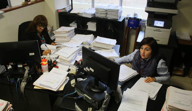 Jueces, juezas y el personal del PJ seguirá trabajando de forma presencial hasta el 31 de mayo. Jueces, juezas y el personal del PJ seguirá trabajando de forma presencial hasta el 31 de mayo.
