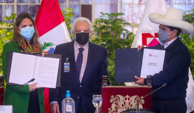 <em>Presidente de la Republica, Pedro Castillo, encabezó la sesión 131 del Foro del Acuerdo Nacional en Palacio de Gobierno. Foto: Prensa Presidencia</em> <em>Presidente de la Republica, Pedro Castillo, encabezó la sesión 131 del Foro del Acuerdo Nacional en Palacio de Gobierno. Foto: Prensa Presidencia</em>